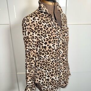 Anthropologie Cloth & Stone Animal Print Button-Down Shirt